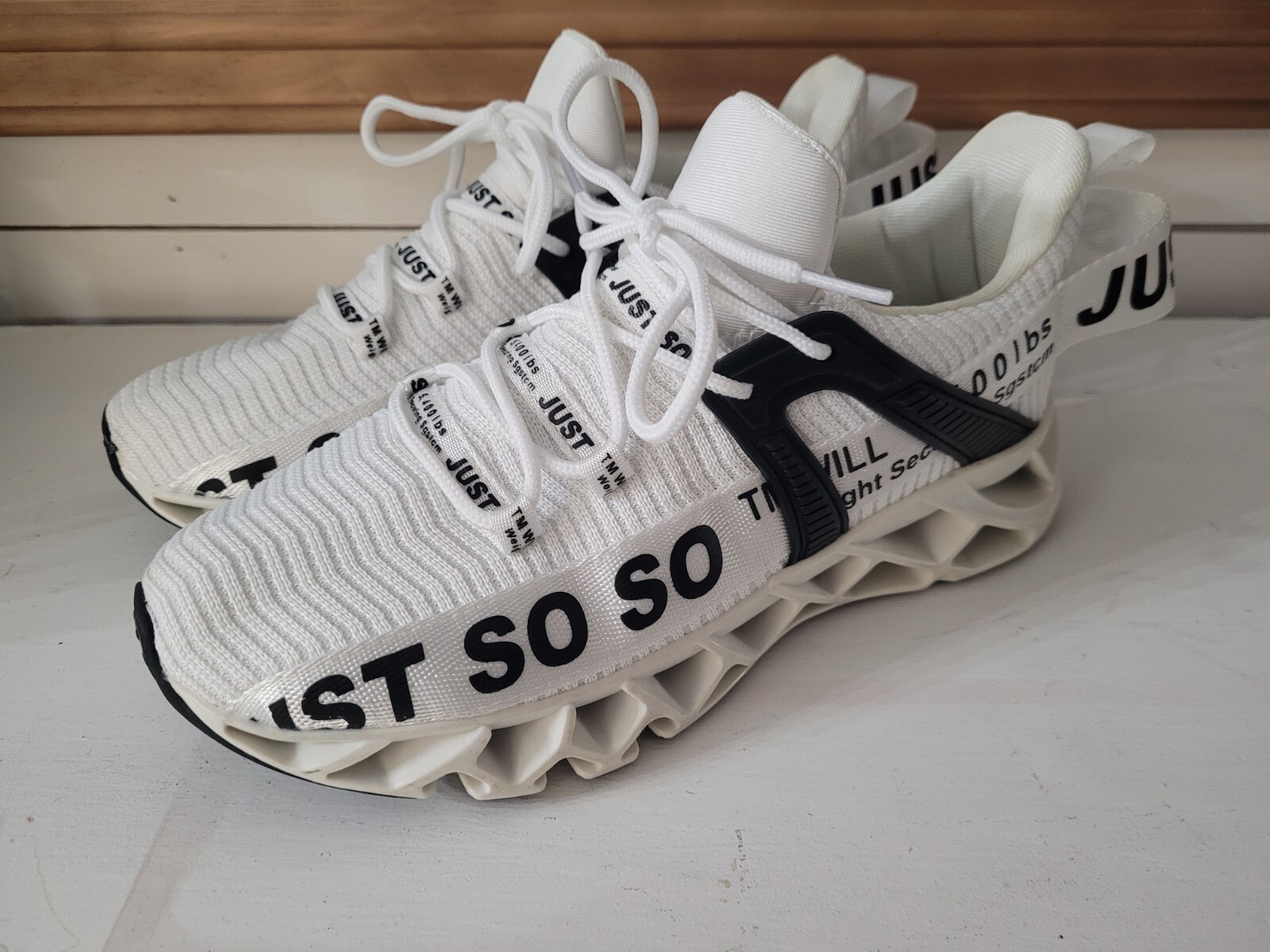 Men JUST SO SO Sports Running Tennis Shoes Off White Size 39 US 6.5