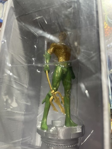 EAGLEMOSS DC CHESS COLLECTION ISSUE 48 AQUAMAN WHITE ROOK - DAMAGED - Picture 3 of 3