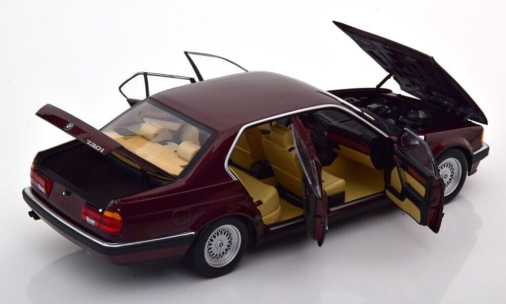 BMW 7-Series 1986 Red llic ミニカー Minichamps 1:43 BMW 7-Series 1986 burgundy red metallic