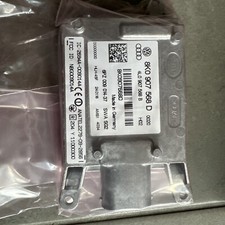 Calculateur electronique pour assistant changement de voie Audi 