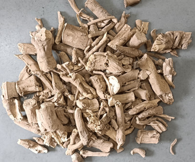 Kushta Roots, Saussurea Lappa (Costus), Indian Raw & Whole Herbs - 100 gram