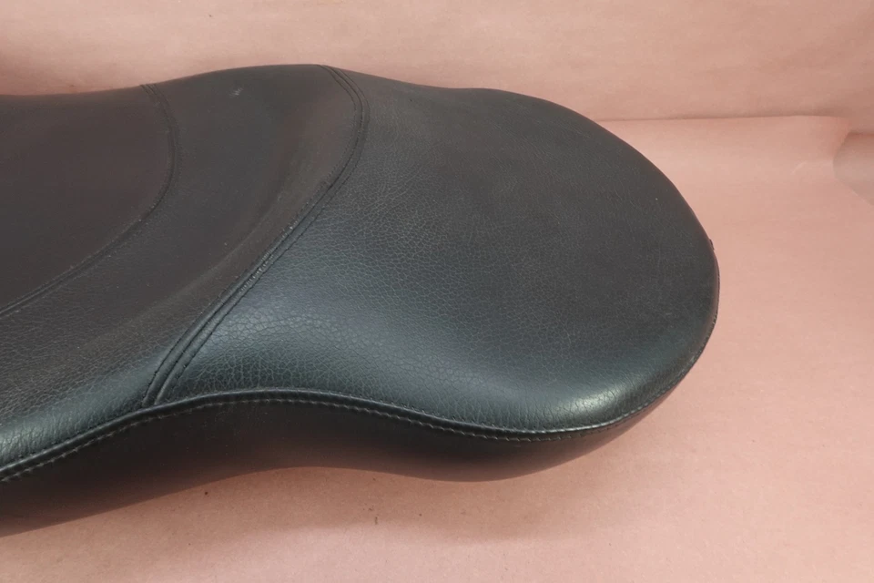 Harley-Davidson Dyna Fat Bob 2009-2017 FXDF ASIENTO COMPLETO DE UNA PIEZA CONDUCTOR PASAJERO Foto 3 de 4