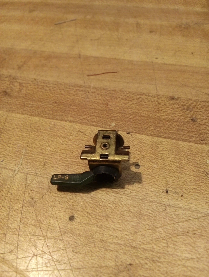 Astatic Flip Over Mount Only.For Bullet Cartridge - Image 2 of 3