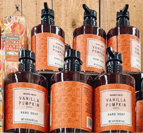 Paquete de 2 jabones de manos perfumados con calabaza vainilla Trader Joe's 16 oz cada botella de bomba Foto 3 de 3