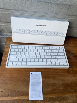 Open Box New Apple Magic Keyboard Gray White A1644 MLA22LL/A