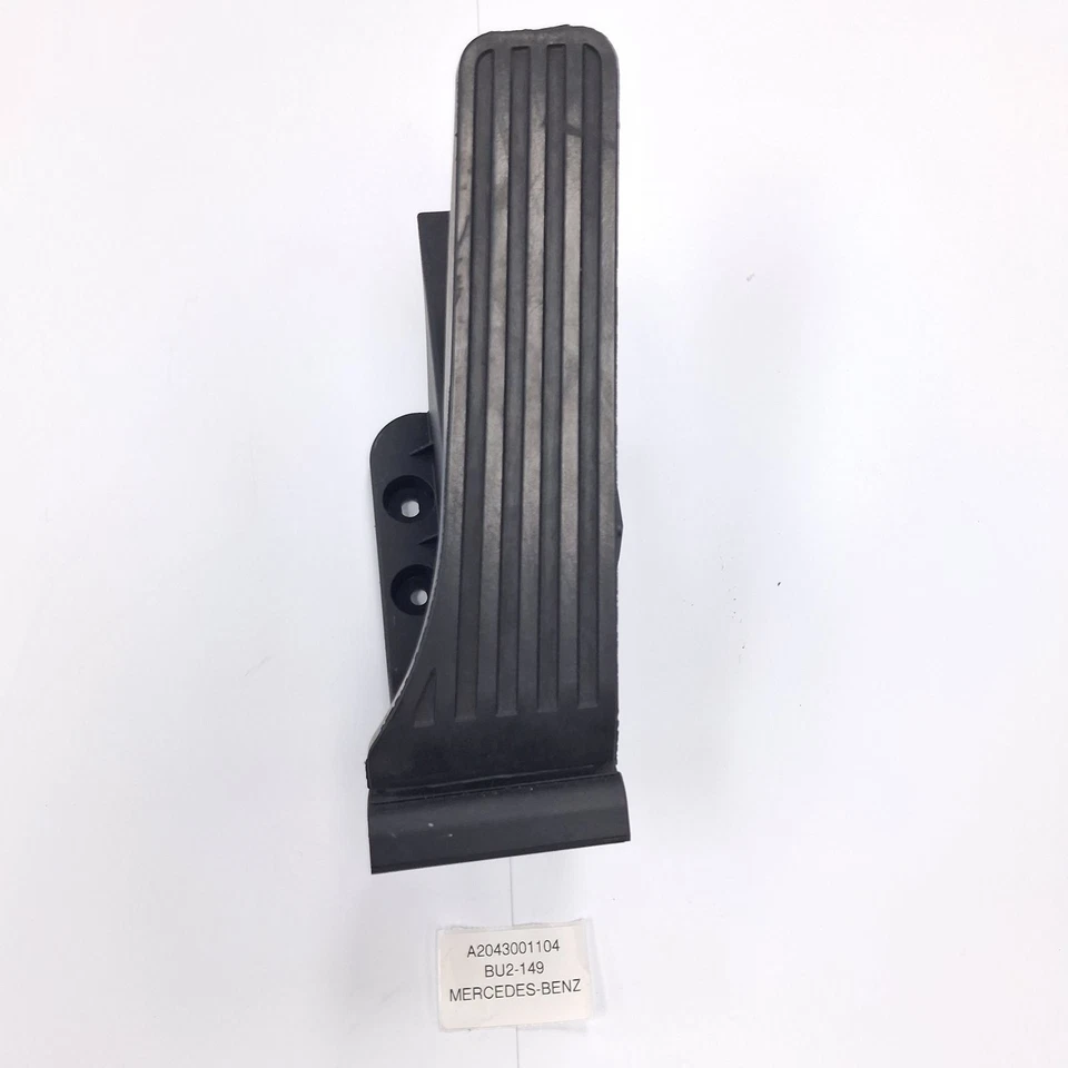 Pedal acelerador Mercedes-Benz E550 2010-2016 A2043001104 Foto 3 de 4