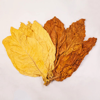Tabakblattmischung: roher Virginia- und roher Burley-Tabak (1 kg)