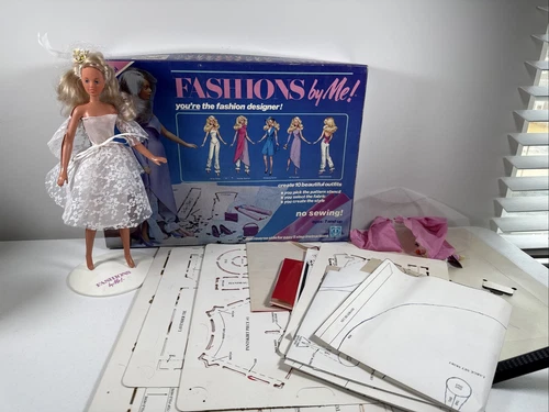 VINTAGE HASBRO FASHIONS BY ME! FASHION DESIGNER DOLL KIT 1982 TONS of Patterns