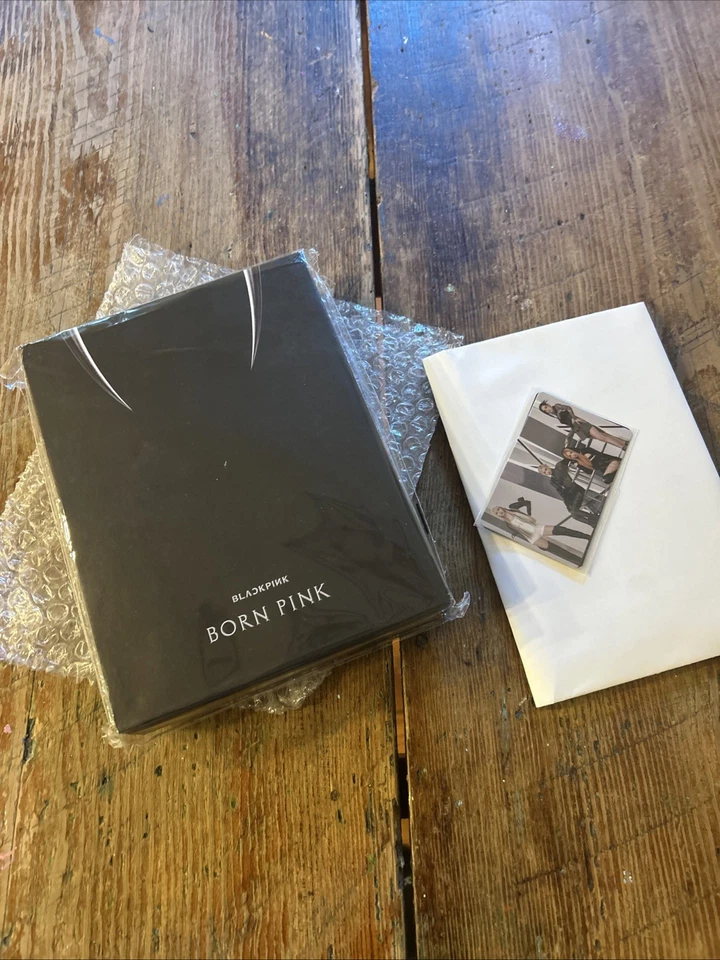 BLACKPINK 2nd Album BORN PINK Box Set BLACK ver. 2022 Interscope Records - Image 2 of 4