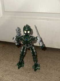 LEGO Bionicle Complete Toa Inika Kongu #8731 Set W/Zamor Spheres