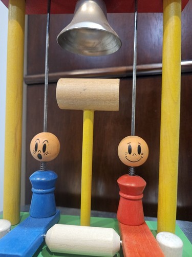 Super Vintage Playskool BELL HOPS Wooden Bell Ringing Pounding Toddler Toy 1969 - Picture 10 of 10