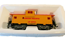 Bachmann HO Scale Wide Vision Caboose Union Pacific UP 25743 No. 1056 -IN BOX