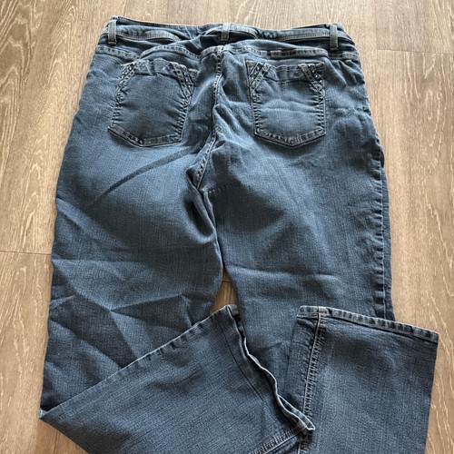 Vintage Y2K Riders by Lee Jeans - Size XL Blue Denim Capris - Picture 5 of 6