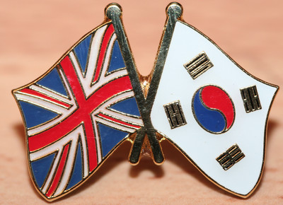 UK & SOUTH KOREA FRIENDSHIP Flag Metal Lapel Pin Badge Great Britain