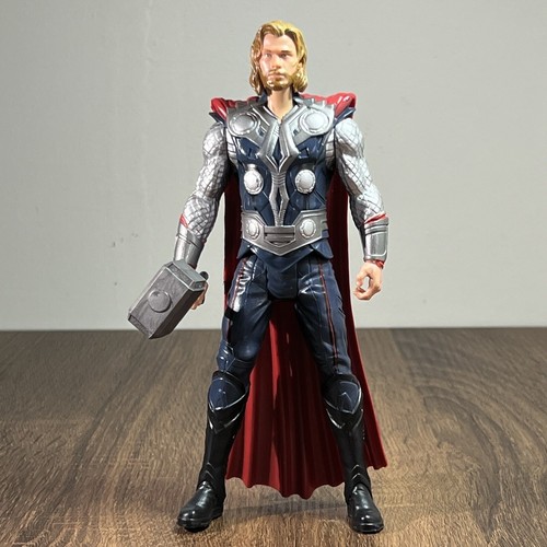"Figura de acción Avengers - Thor: Concept Series - 2011 - Hasbro - 8"" - Marvel" - Imagen 2 de 17