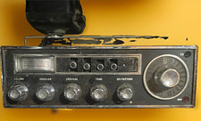 Midland 13-883 23-Channel CB Mobile Radio w/ Microphone SWR/CAL Delta Tune