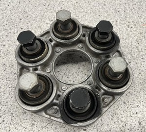 BMW F11 520D, Gelenkscheibe, 26117610061