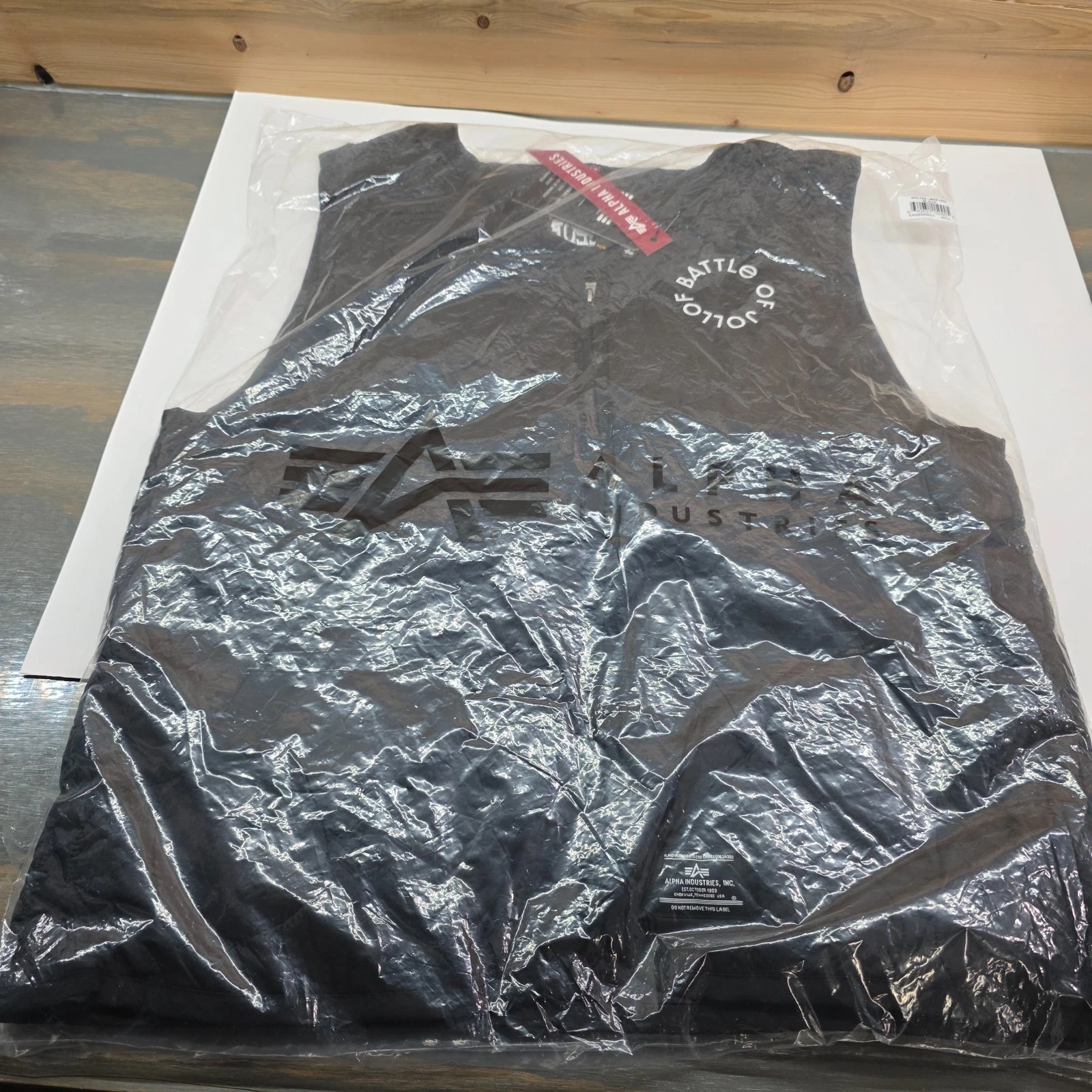 Alpha Industries Vest Men Large Battle of Jollof Lightweight