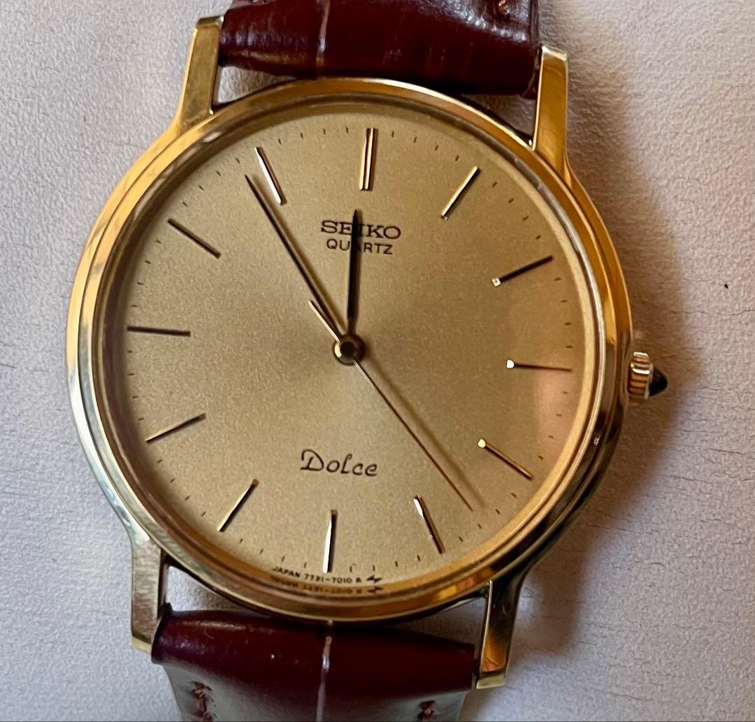 Leather Dial Quartz Gold Seiko 32mm Strap Men's Brown Unused Watch Dolce - VintageWatches.PK Leather Dial Quartz Gold Seiko 32mm Strap Men's Brown Unused Watch Dolce - vintagewatches.pk