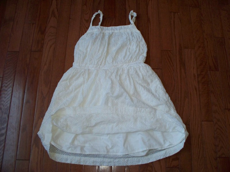 Girl's Lacy Dress, White, Size 14, Pre-owned