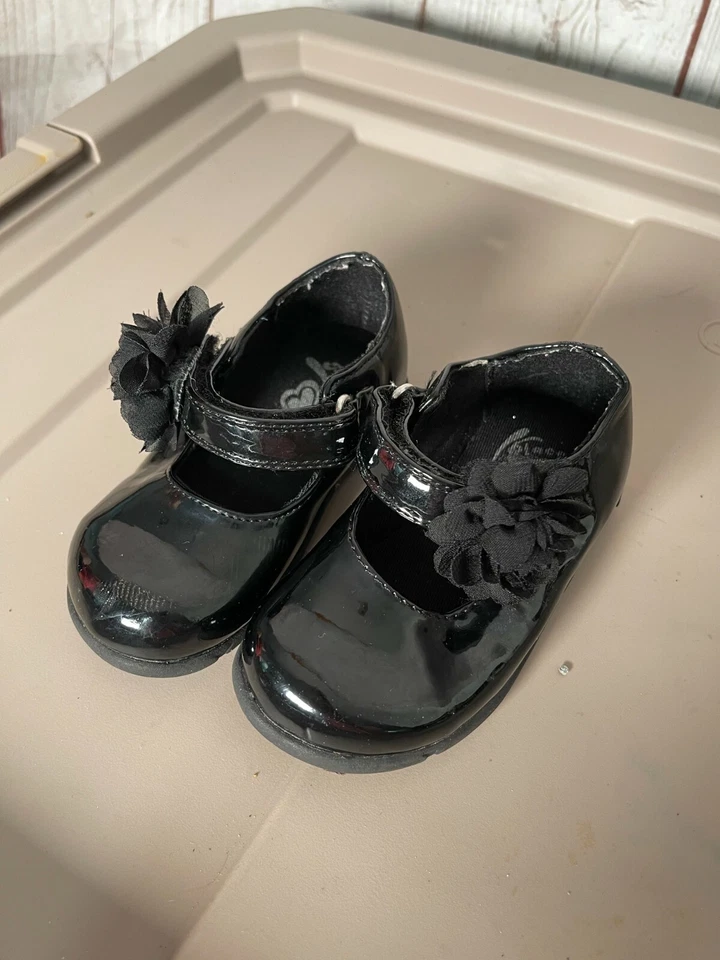 The Children’s Place Kids Girls Mary Jane Sandals Shoes Black Color - Image 4 of 4