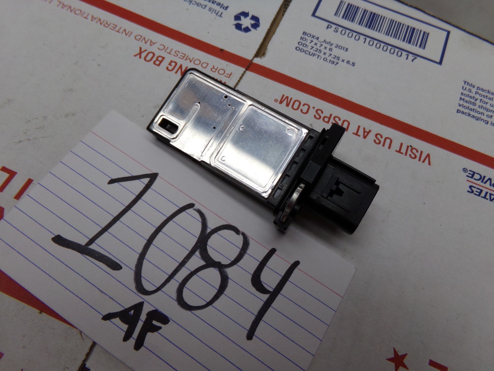 2012 Ford Taurus MASS AIR FLOW METER SENSOR USED #1084-AF 