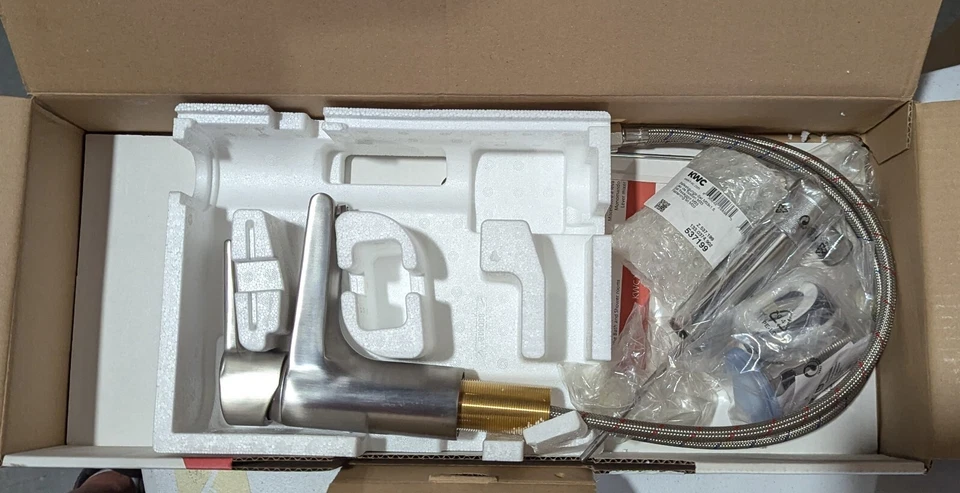 KWC 12.161.041.127 INTRO Grifo de un solo orificio ACERO INOXIDABLE Mezclador de una sola palanca Foto 2 de 4