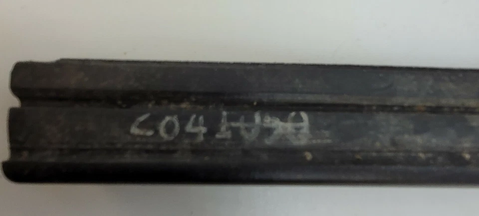 1966-1970 Plymouth Rear Top Frame Windshield Weatherstrip Roof Rail 2841050 NOS. - Image 4 of 4