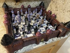 Vintage Medieval Knights Ceramic Crusades Castle Board Chess Set-Purple,B & W