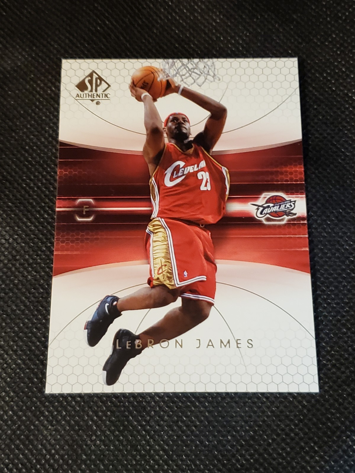 2004-05 SP Authentic • Base #14 • LEBRON JAMES
