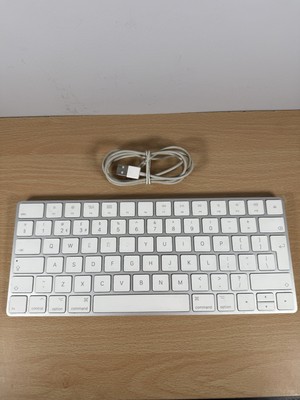 Apple Magic Keyboard A1644 ohne Ziffernblock - Weiß