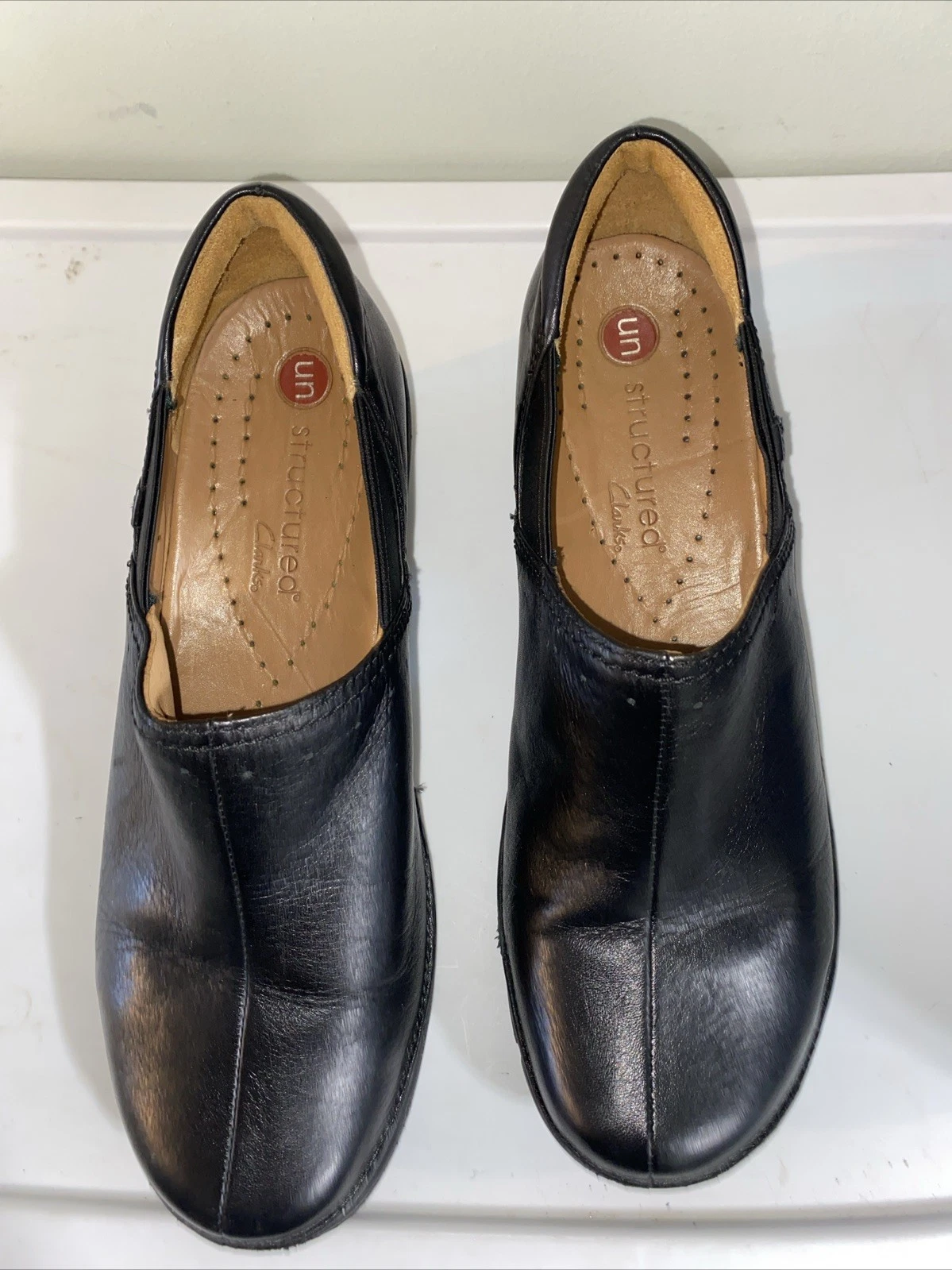 Scarpe da donna Clarks non strutturate in pelle nera slip on taglia 9M