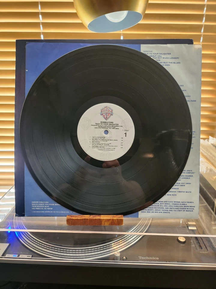 Robben Ford, Talk To Your Daughter, 1988 1st Warner Bros., 1-25647-1, VG+/VG+ - Image 4 of 4