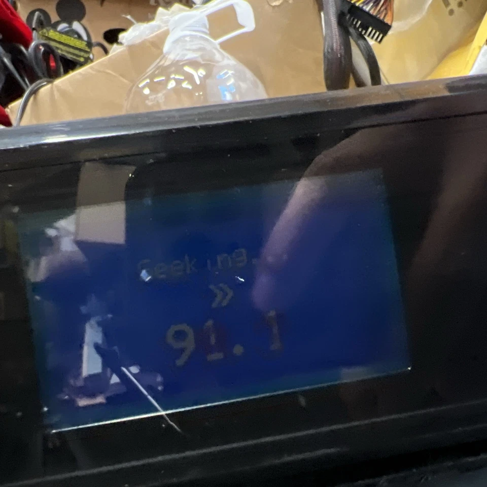 Insignia NS-HDTUNE AM/FM Radio Tuner Standalone (NO REMOTE) - Image 3 of 4