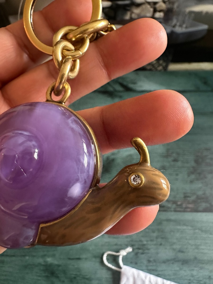 COACH 柑橘デザイン キーホルダー チャーム ケース Coach Snail Bag Charm Keychain Brass Purple Multi-Color CAX69 NWT