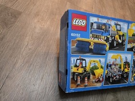 LEGO CITY: Sweeper & Excavator (60152)