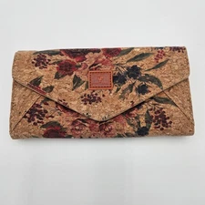 Vegan Cork Sustainable Clutch Wallet Floral Print Portugal Snap Closure Handmade