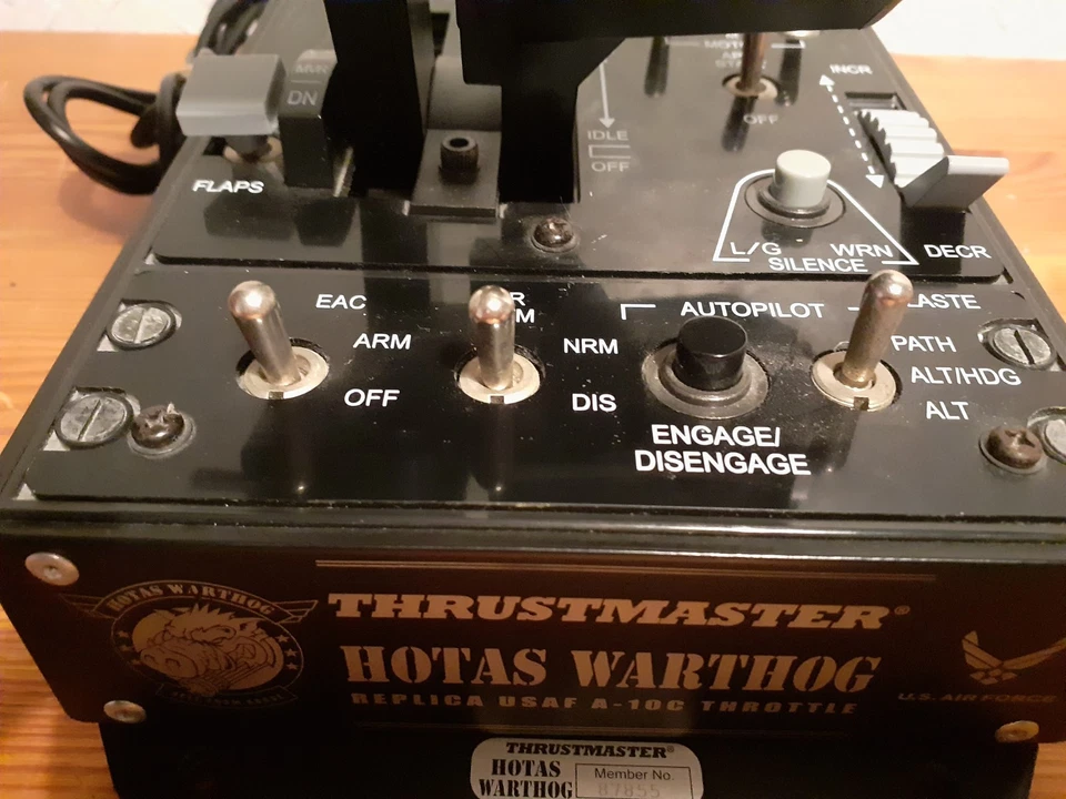 Thrustmaster Hotas Warthog Dual Throttles Spares Or Parts - Image 4 of 4