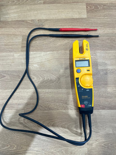 Misuratore T5 600 vFluke Pinza amperometrica aperta per misurare correnti e tensioni