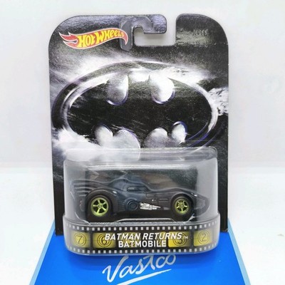 Hot Wheels 2014 Retro Entertainment Batman Returns Batmobile BDV02