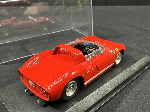 1/43 Models Ferrari 250 P 1963 Diecast Car Red Color - Picture 19 of 23