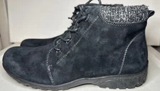 Propet Delaney Suede WFV002S 5 inch Women's Casual Boot size 9.5