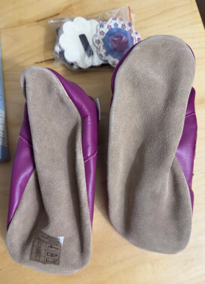 Zapatos bebé niña cuero Robeez 3 estilos en 1 nuevos en caja Foto 2 de 4