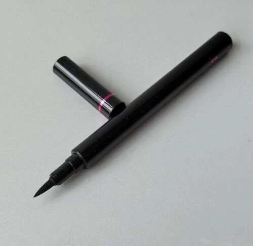 Victoria's Secret Products Liquid Black Eyeliners