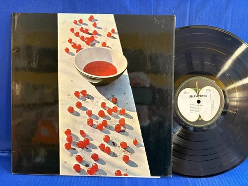 PAUL MCCARTNEY FIRST APPLE PCS 7102. ORIGINAL UK LP EXC