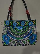 Embroidered hand bag