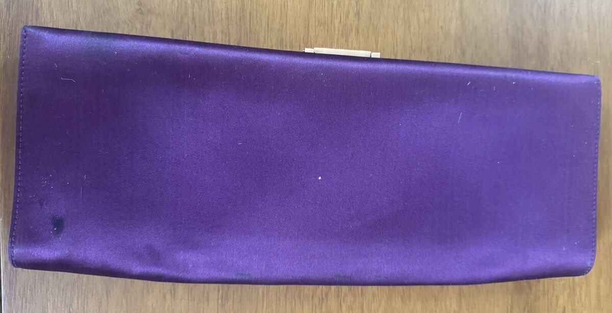 SALVATORE FERRAGAMO Salvatore Purple Satin Musa Gancini SALVATORE FERRAGAMO Salvatore Purple Satin Musa Gancini