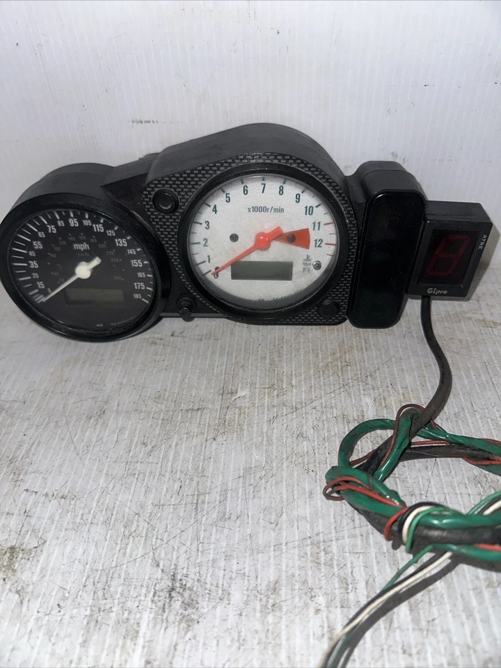 98-03 Suzuki TL1000R Calibre Velocímetro Velocímetro Indicador de Cambio de Marchas Foto 2 de 4