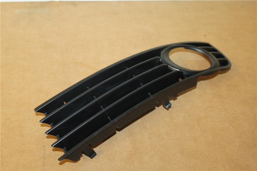 Audi A4 B6 NS Left Fog Light Grill 8E0807681A for sale online | eBay