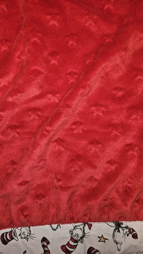 TREND LAB Dr. Seuss THE CAT in the HAT Baby Blanket Red Minky Stars 25x40" Soft - Picture 3 of 4